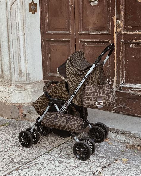 poussette landau fendi|Poussettes et accessoires de luxe pour Enfant .